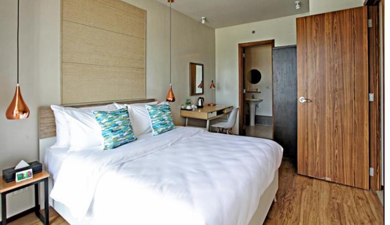 The Cirque Serviced Residences Quezon City Buitenkant foto
