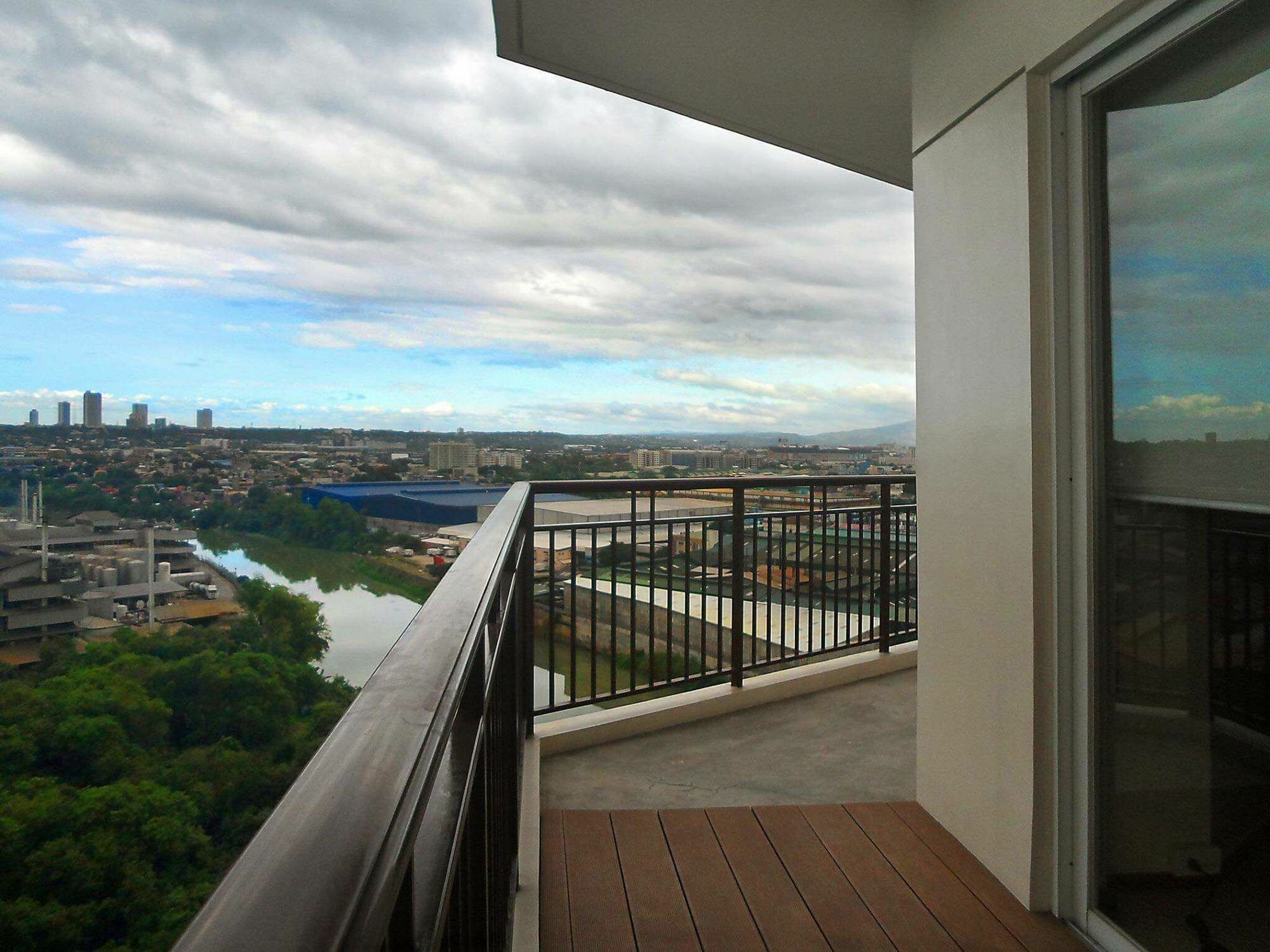 The Cirque Serviced Residences Quezon City Buitenkant foto